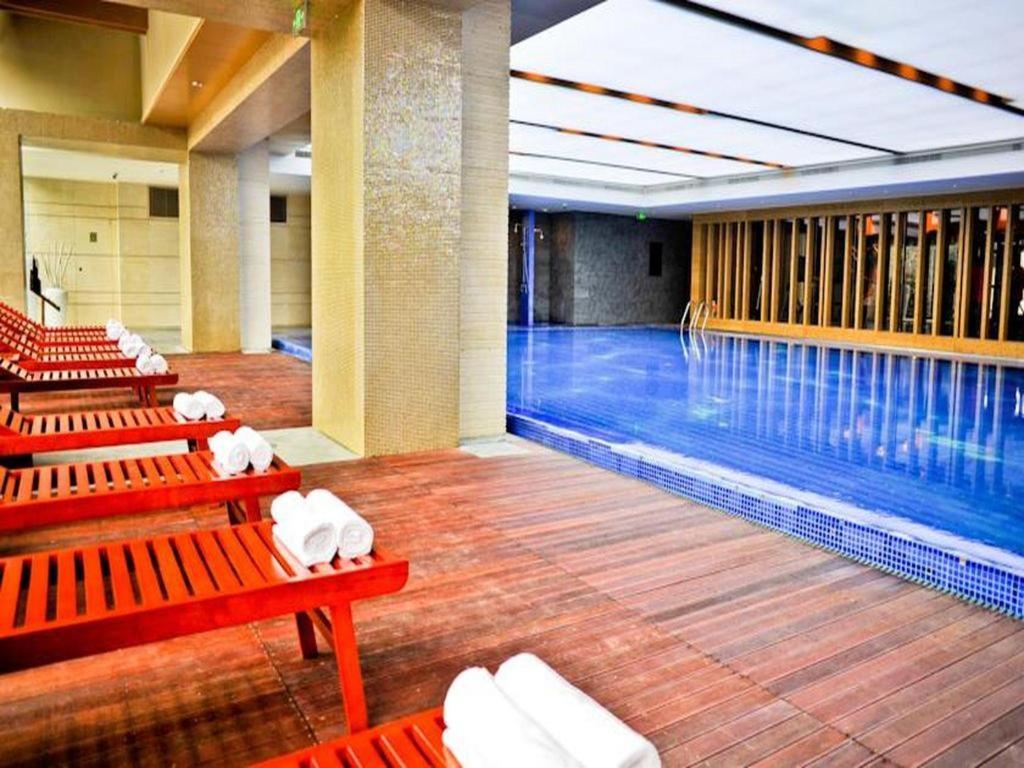 Chengdu Joyhub Air Hotel Екстер'єр фото