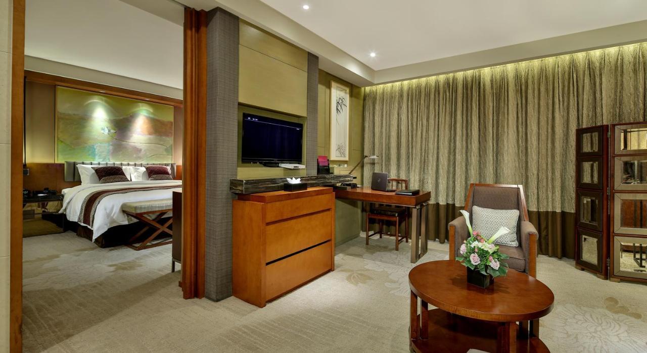 Chengdu Joyhub Air Hotel Екстер'єр фото