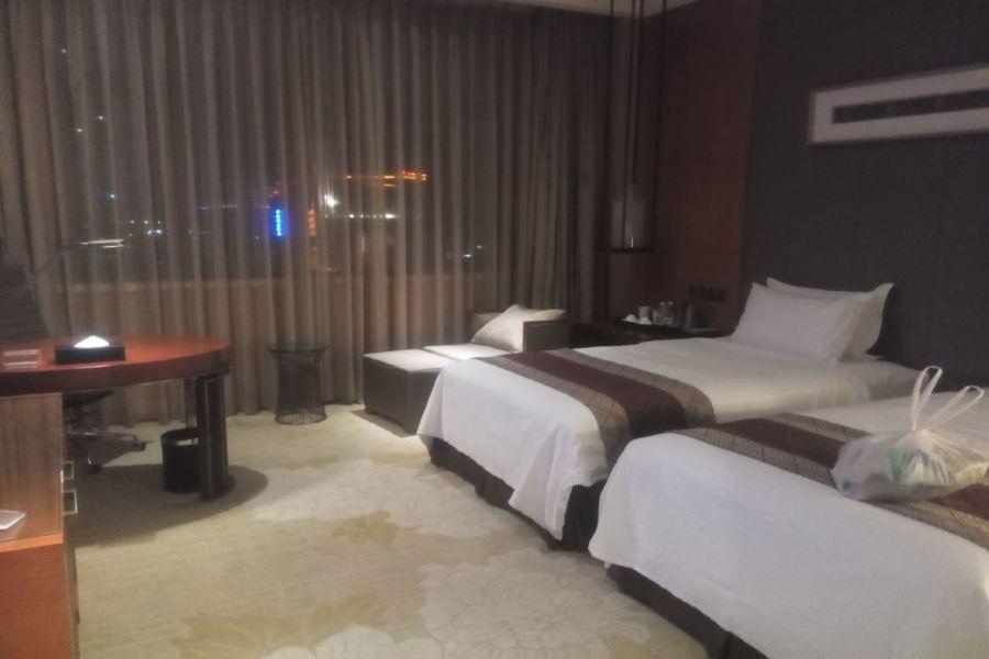 Chengdu Joyhub Air Hotel Екстер'єр фото